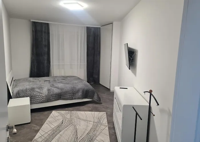 Belezza - Priamo V Centre