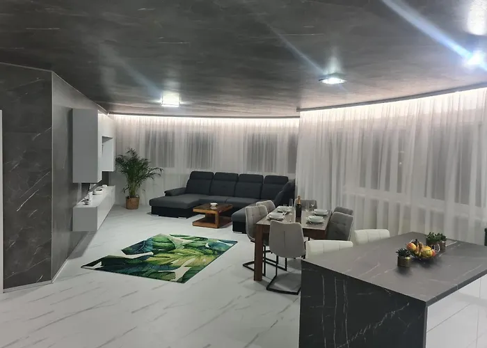 Belezza - Priamo V Centre *