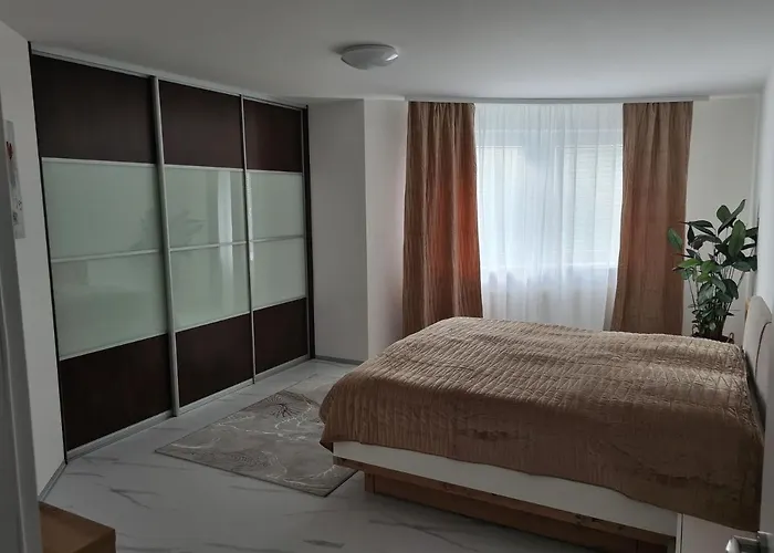 Belezza - Priamo V Centre