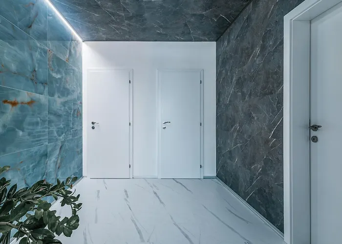 Belezza - Priamo V Centre *